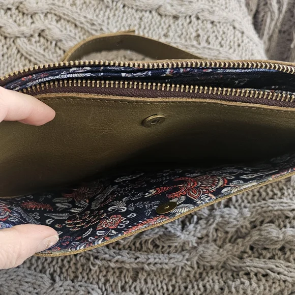 Lyons Leather Co Biggie Bee - Picture 7 of 8